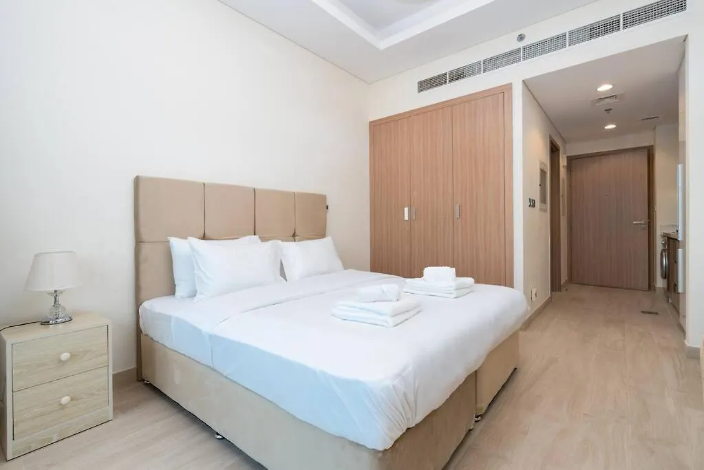 Cozy Studio In Azizi - Creek Views Apartment Dubai