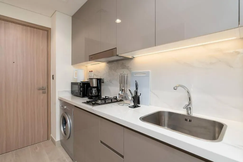 Cozy Studio In Azizi - Creek Views Apartment Dubai United Arab Emirates
